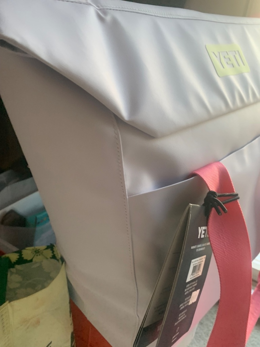 YETI TOTE - Picture 4 of 14